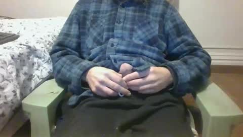 Snapshot of jimjayster chatting on January 2025 05:42:02 PM jimjayster online show from January 2025 05:42:02 PM