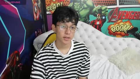 Snapshot of jisus_cat chatting on January 2025 10:06:02 PM Jisus online show from January 2025 10:06:02 PM