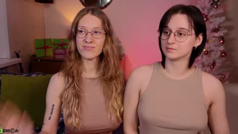 Hey Guys We are Julia ginger  Tina brunette online show from January 2025 11:14:01 AM