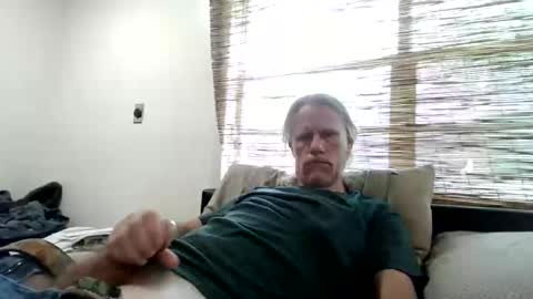 Snapshot of jizzmitten5 chatting on June 2026 04:05:02 PM jizzmitten5 online show from June 2026 04:05:02 PM