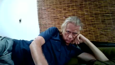 Snapshot of jizzmitten5 chatting on July 2026 04:52:02 AM jizzmitten5 online show from July 2026 04:52:02 AM