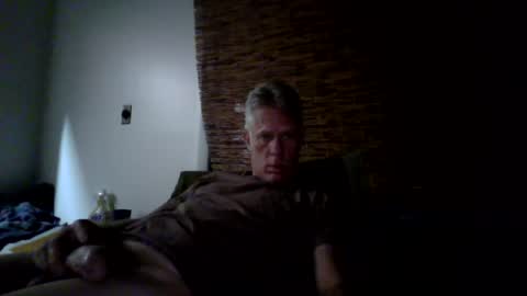 Snapshot of jizzmitten5 chatting on July 2026 06:06:02 AM jizzmitten5 online show from July 2026 06:06:02 AM