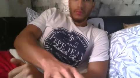 Snapshot of jjeimmy chatting on December 2025 01:18:02 PM Jhonny online show from December 2025 01:18:02 PM