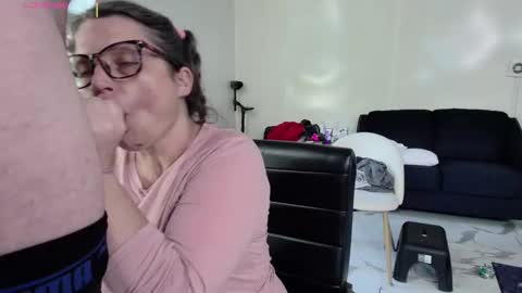 Snapshot of jjjust4fun1985 chatting on September 2025 11:04:02 PM Nicole Allen online show from September 2025 11:04:02 PM