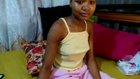 Snapshot of jjsecrets_ chatting on July 2026 09:29:02 AM JJ online show from July 2026 09:29:02 AM