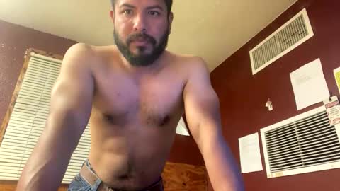 jjuarez5409 online show from February 2026 12:50:01 PM