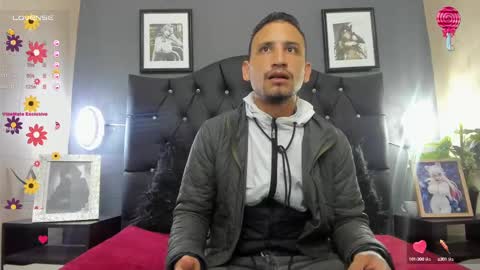 Snapshot of jm_hot_ chatting on February 2025 04:15:02 AM jm_hot_ online show from February 2025 04:15:02 AM