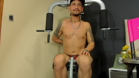 Snapshot of jm_hot_ chatting on February 2025 05:35:01 AM jm_hot_ online show from February 2025 05:35:01 AM