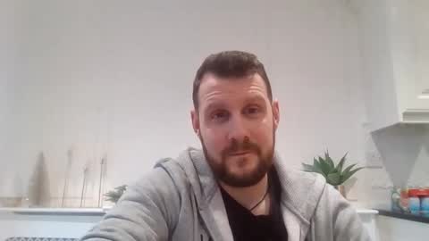 Snapshot of jmakk99 chatting on December 2024 12:33:02 PM jmakk99 online show from December 2024 12:33:02 PM