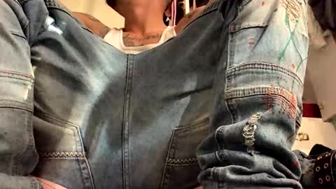 Snapshot of jmartel92 chatting on March 2026 03:51:01 PM jmartel92 online show from March 2026 03:51:01 PM