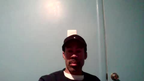 Snapshot of jmb525 chatting on December 2024 03:33:02 AM jmb525 online show from December 2024 03:33:02 AM