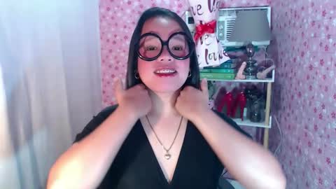 Snapshot of joanagorgeous chatting on November 2025 08:23:02 PM Joana online show from November 2025 08:23:02 PM