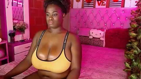 Snapshot of joannediamonds chatting on November 2025 01:25:02 PM joannediamonds online show from November 2025 01:25:02 PM