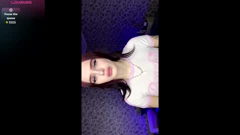 Eva  Its my first day 3 Be pantience online show from February 2026 06:39:02 AM