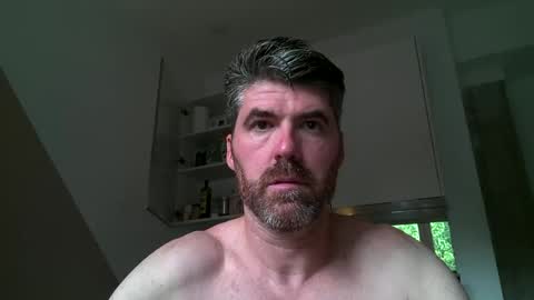 joaquinix123 online show from June 2026 06:34:02 PM
