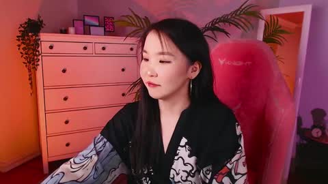 Amina online show from February 2025 12:30:02 PM