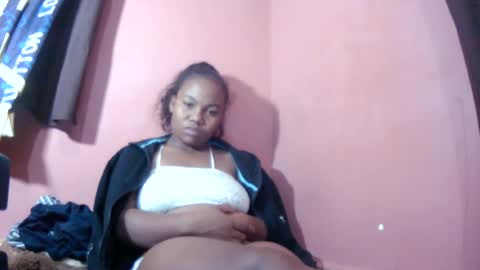Snapshot of joenah012 chatting on July 2026 11:21:02 PM joenah012 online show from July 2026 11:21:02 PM