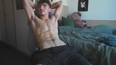 Snapshot of joeosulli2024 chatting on November 2025 02:28:02 PM JoeOsulli online show from November 2025 02:28:02 PM