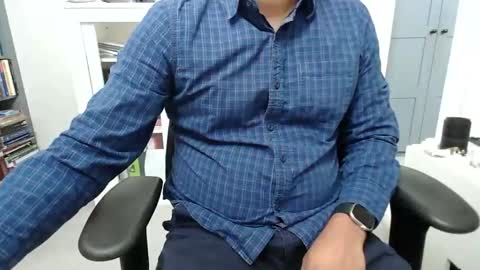 joeshades online show from April 2026 08:17:01 AM