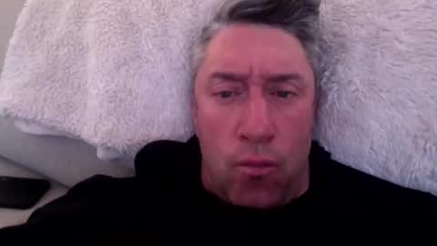 joeyjoe832 online show from April 2026 12:30:01 PM