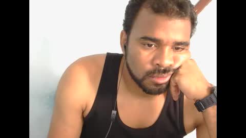 johan2222222222 online show from November 2025 01:44:02 PM