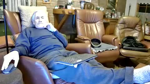 johan7 heet online show from January 2025 10:35:01 PM