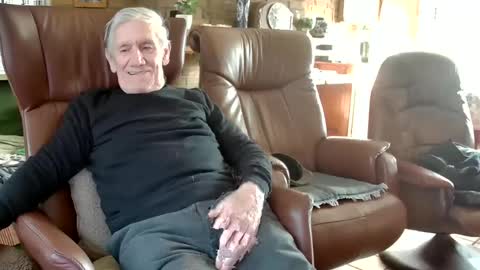 johan7 heet online show from February 2025 03:10:02 PM