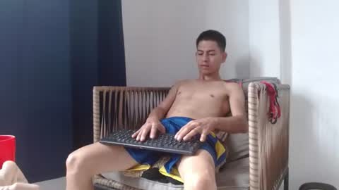 Snapshot of johan_kitten chatting on July 2026 01:28:01 PM johan online show from July 2026 01:28:01 PM