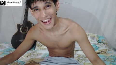 Snapshot of johan_mancini_r chatting on April 2026 09:09:02 PM johan_mancini_r online show from April 2026 09:09:02 PM