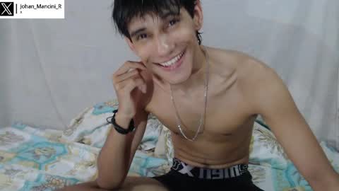 Snapshot of johan_mancini_r chatting on May 2026 04:34:01 PM johan_mancini_r online show from May 2026 04:34:01 PM