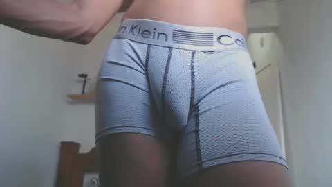 johantorres19 online show from January 2025 05:27:01 PM