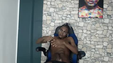 Snapshot of johanxxhot chatting on January 2025 05:44:02 AM johanxxhot online show from January 2025 05:44:02 AM