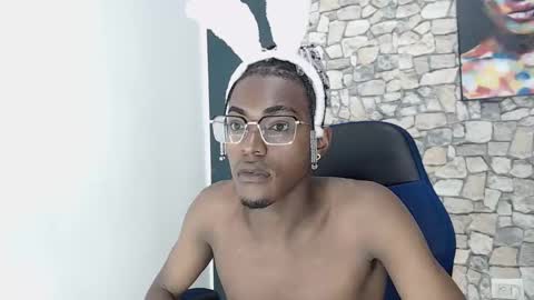 Snapshot of johanxxhot chatting on January 2025 03:13:01 AM johanxxhot online show from January 2025 03:13:01 AM