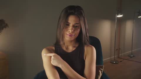 Jo online show from December 2024 10:47:01 PM