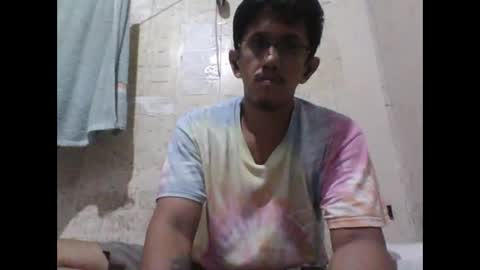 john19881995 online show from June 2026 07:08:02 PM
