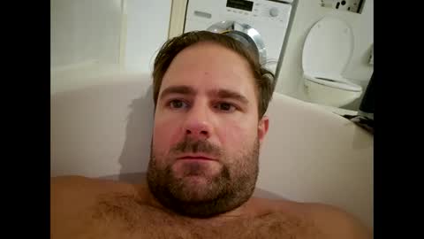 john281985 online show from September 2025 08:00:02 PM