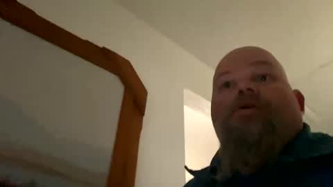 Snapshot of john40a chatting on January 2025 10:55:01 PM John online show from January 2025 10:55:01 PM