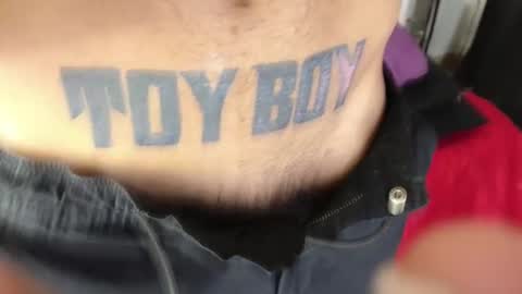 Snapshot of john_and_louis chatting on March 2025 02:12:01 PM John online show from March 2025 02:12:01 PM