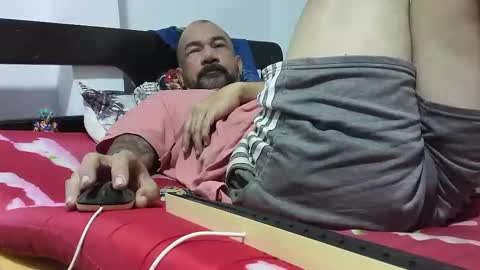   online show from November 2025 07:12:02 PM