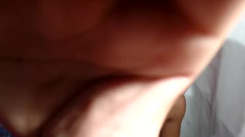 Snapshot of john_carloss chatting on November 2025 05:35:02 PM john and thallea online show from November 2025 05:35:02 PM