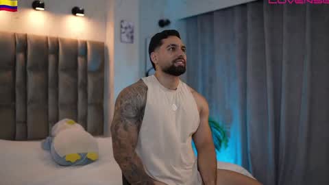 john online show from April 2026 10:03:02 PM