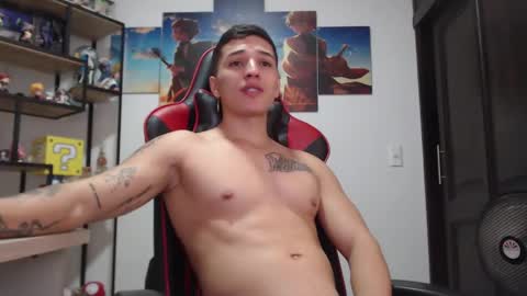 Snapshot of john_s117 chatting on March 2025 10:02:02 PM JOHN online show from March 2025 10:02:02 PM