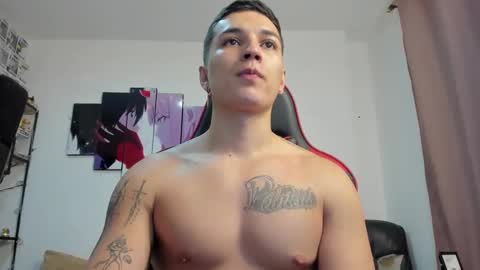 Snapshot of john_s117 chatting on November 2025 12:20:02 AM JOHN online show from November 2025 12:20:02 AM