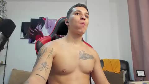 Snapshot of john_s117 chatting on November 2025 11:38:01 PM JOHN online show from November 2025 11:38:01 PM