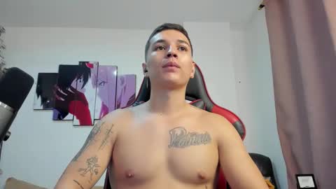 Snapshot of john_s117 chatting on November 2025 12:46:01 AM JOHN online show from November 2025 12:46:01 AM