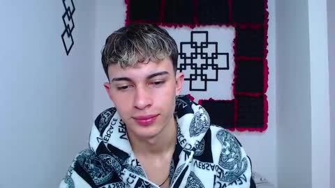 John Vichenso online show from January 2026 10:12:02 PM