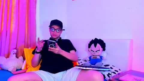 Snapshot of john_white69 chatting on December 2025 12:32:01 PM John online show from December 2025 12:32:01 PM