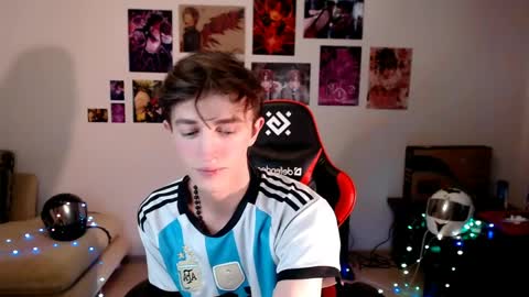 john_winx online show from April 2026 03:27:02 PM