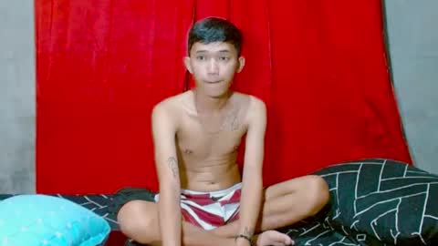 JohnXxx online show from April 2026 04:57:01 AM