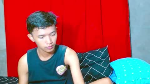 JohnXxx online show from April 2026 06:32:01 AM